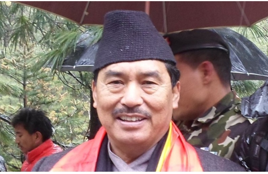 मनाङबाट निर्वाचित काँग्रेसी गुरूङकाे शपथमा ब्रेक: यस्तो छ भृकुटीमण्डप काण्ड